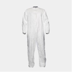 Tyvek® IsoClean® Unhooded Coverall | Gamma-sterilized