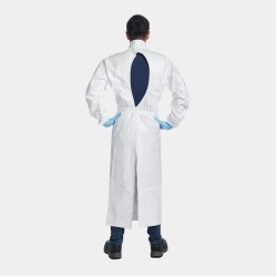 Tyvek IsoClean Chemo-Gown