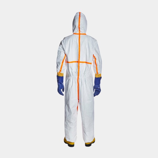 Tyvek® 800 coverall