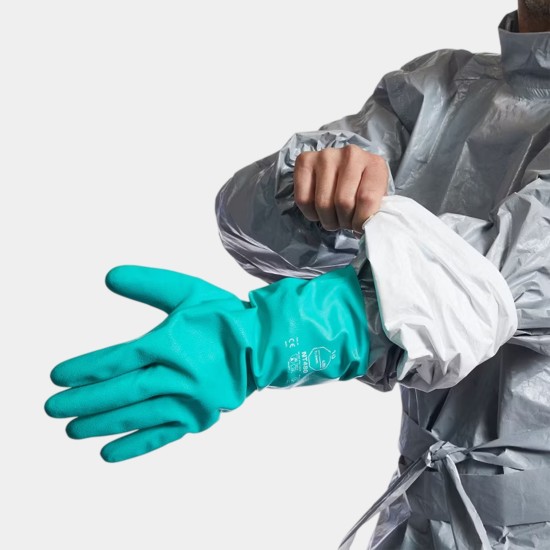 Tychem® 6000 F Gown